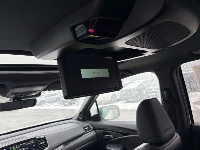 used 2022 Honda Pilot car, priced at $33,951