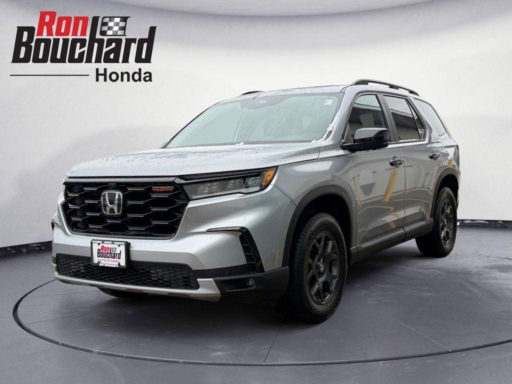used 2023 Honda Pilot car, priced at $38,972