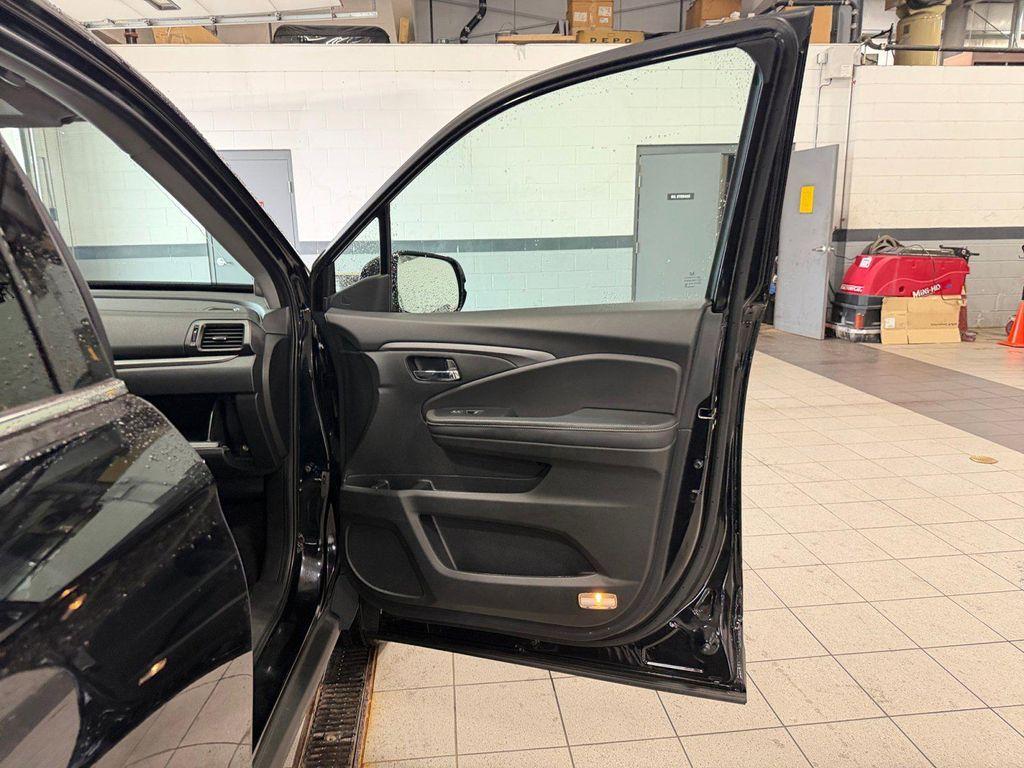 used 2023 Honda Ridgeline car, priced at $31,598