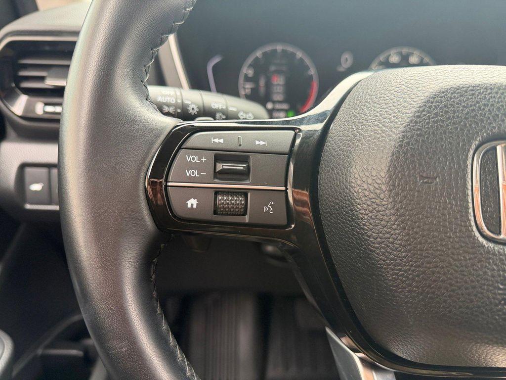 used 2024 Honda Pilot car, priced at $41,821