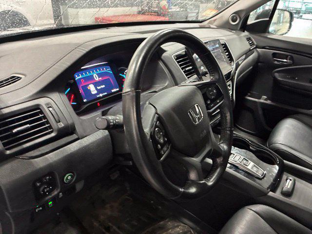 used 2021 Honda Pilot car, priced at $35,688