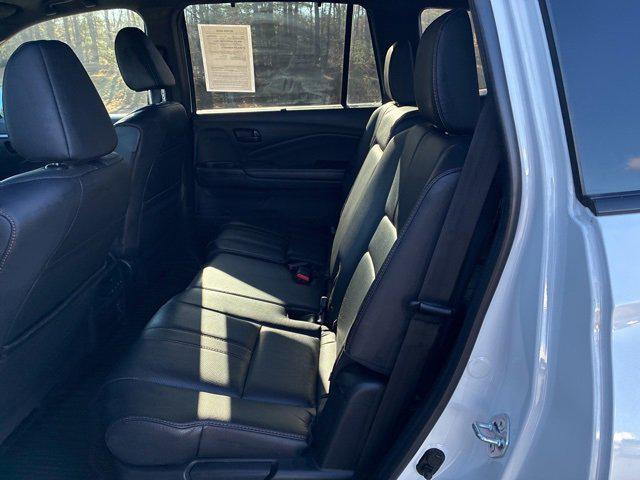 used 2022 Honda Pilot car, priced at $33,333