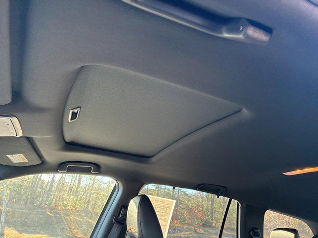 used 2022 Honda Pilot car, priced at $33,333