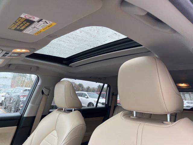 used 2023 Toyota Highlander car, priced at $38,371