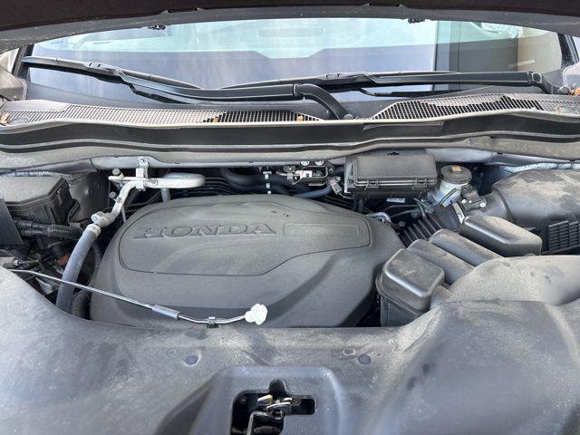 used 2023 Honda Passport car, priced at $36,921