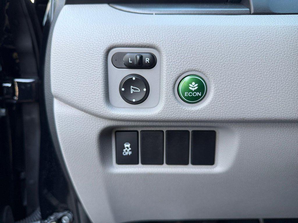 used 2018 Honda Pilot car, priced at $17,771