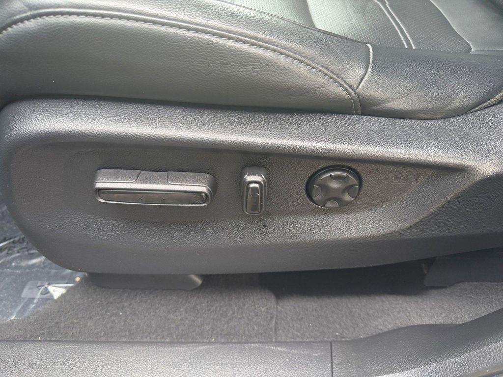 used 2022 Honda CR-V car, priced at $29,492