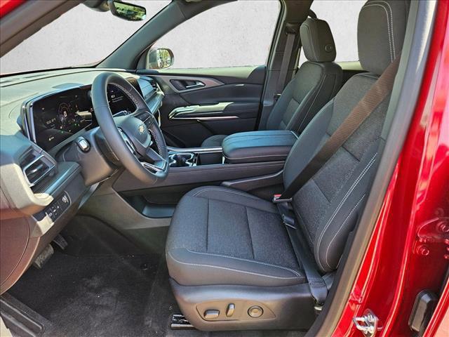new 2026 Chevrolet Traverse car, priced at $38,990