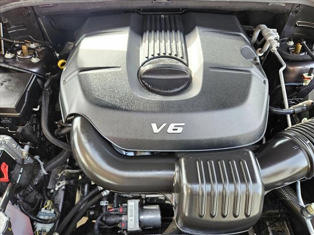 used 2015 Jeep Grand Cherokee car, priced at $15,993