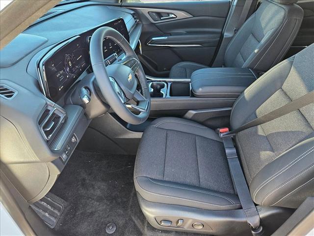 new 2026 Chevrolet Traverse car, priced at $40,990