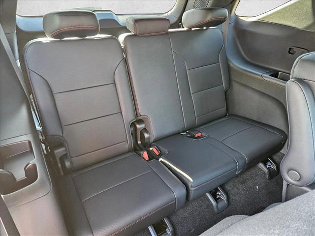 new 2026 Chevrolet Traverse car, priced at $55,990