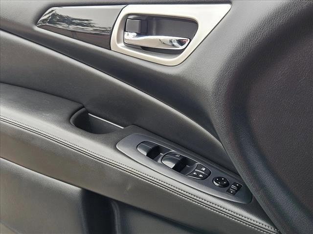 used 2019 Nissan Pathfinder car, priced at $11,291