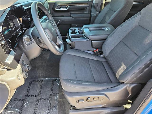 used 2025 Chevrolet Silverado 1500 car, priced at $47,992