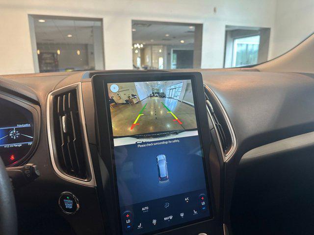 2024 Carbonized Gray Metallic Ford Edge