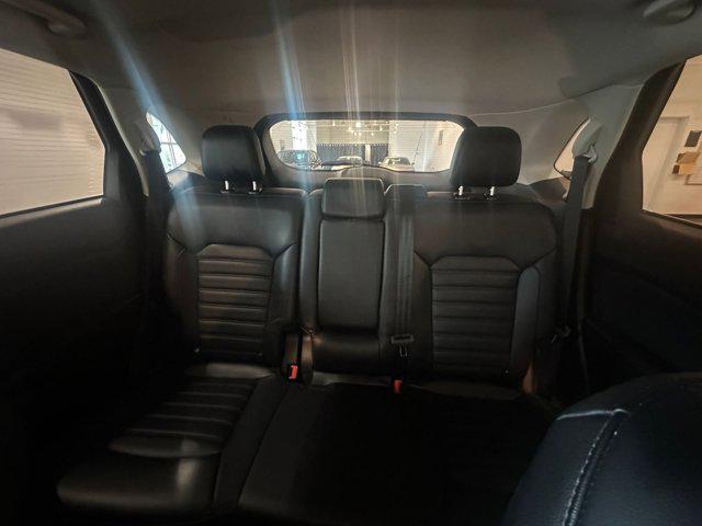 2024 Carbonized Gray Metallic Ford Edge