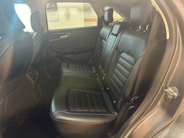 2024 Carbonized Gray Metallic Ford Edge