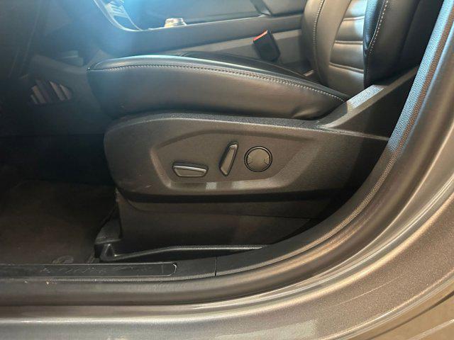 2024 Carbonized Gray Metallic Ford Edge
