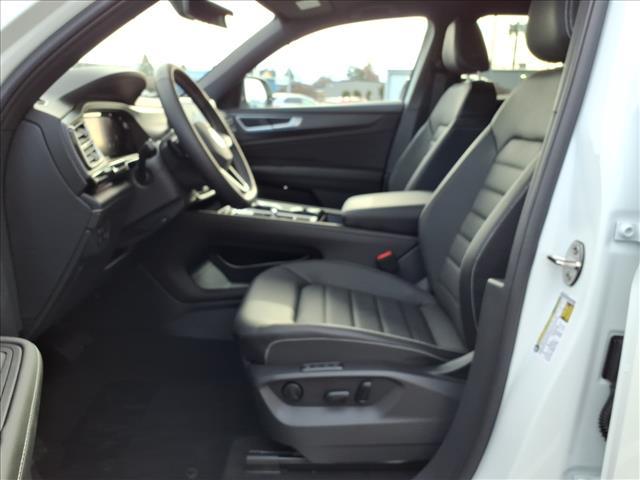 new 2026 Volkswagen Atlas Cross Sport car, priced at $51,829