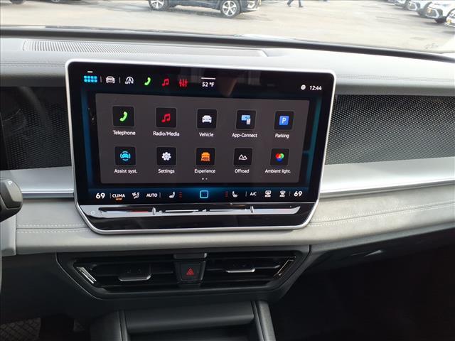 new 2026 Volkswagen Tiguan car, priced at $38,767