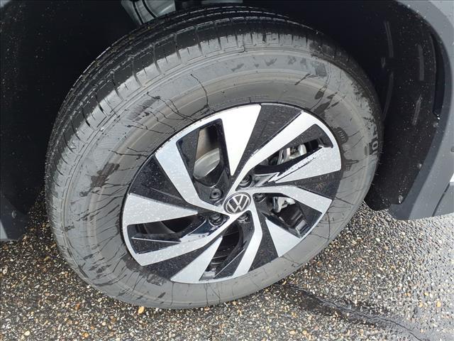 new 2026 Volkswagen Tiguan car, priced at $34,187