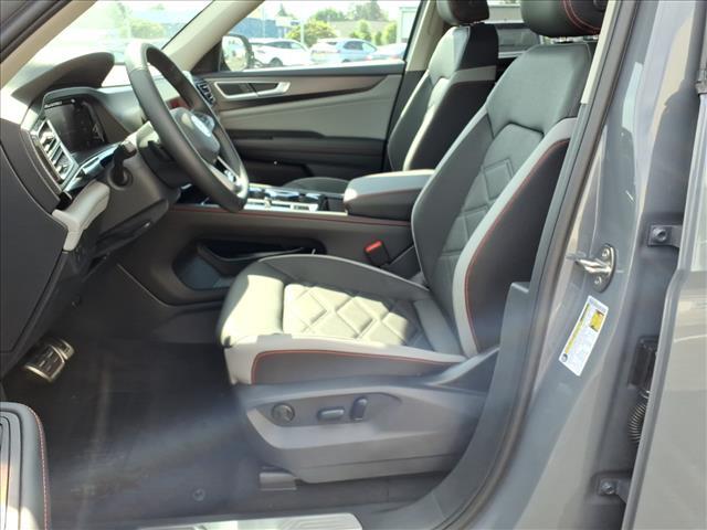 new 2026 Volkswagen Atlas car, priced at $51,003