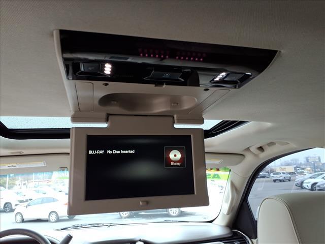 used 2016 GMC Yukon XL car, priced at $22,995