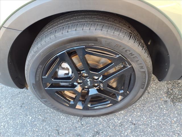 used 2023 Kia Telluride car, priced at $39,978