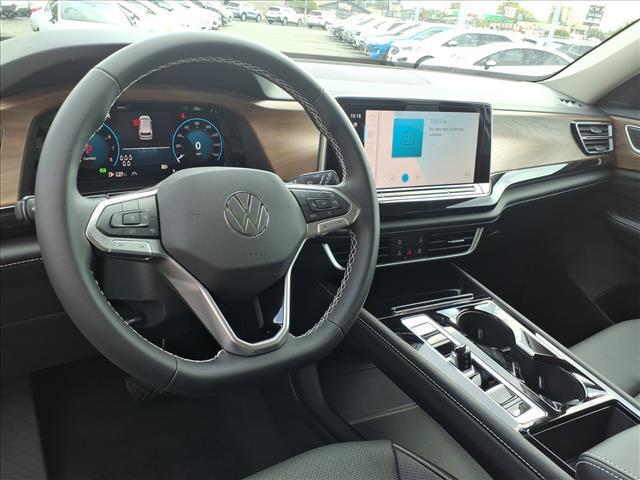 new 2026 Volkswagen Atlas car, priced at $49,530