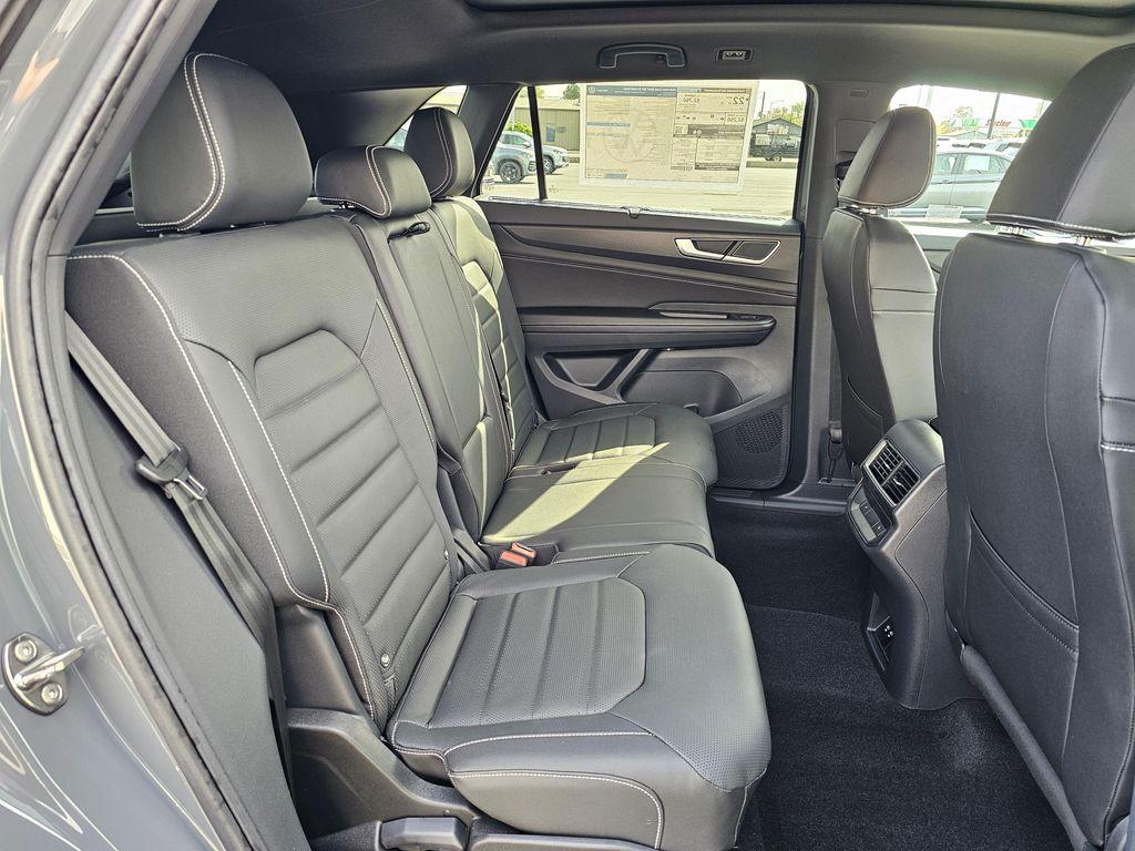 new 2026 Volkswagen Atlas Cross Sport car, priced at $51,279