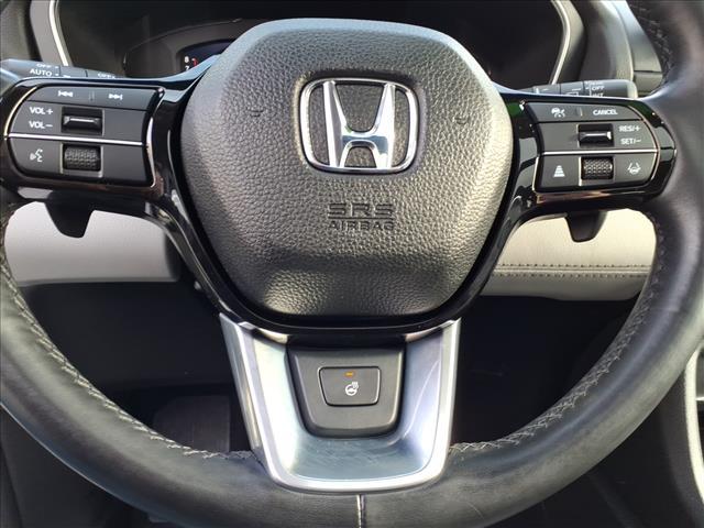 used 2023 Honda Pilot car, priced at $42,988