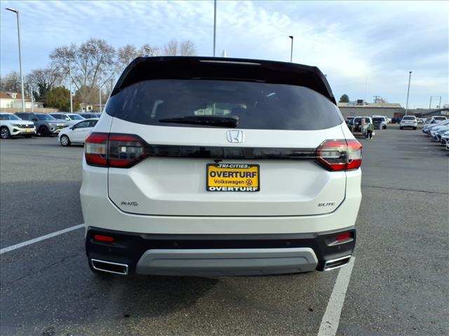 used 2023 Honda Pilot car, priced at $42,988