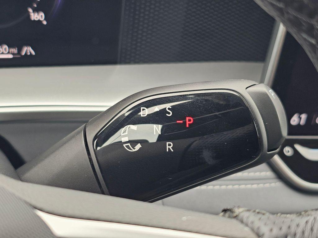 used 2025 Volkswagen Tiguan car, priced at $35,263