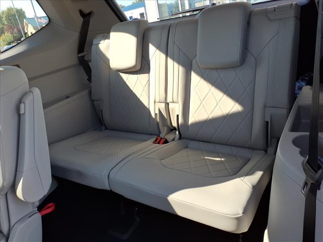 new 2026 Volkswagen Atlas car, priced at $58,499