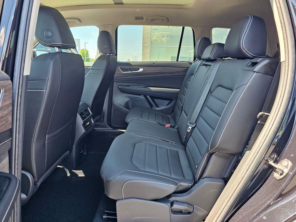 new 2026 Volkswagen Atlas car, priced at $47,339