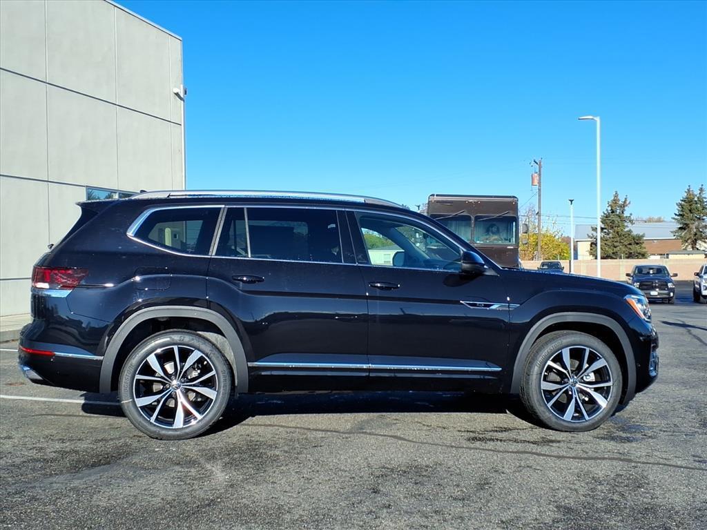 new 2026 Volkswagen Atlas car, priced at $53,044