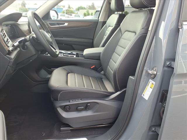 new 2026 Volkswagen Atlas car, priced at $52,794