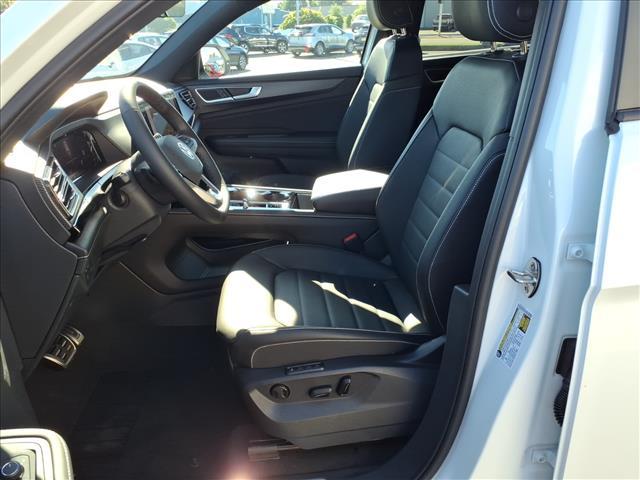 new 2026 Volkswagen Atlas Cross Sport car, priced at $53,559