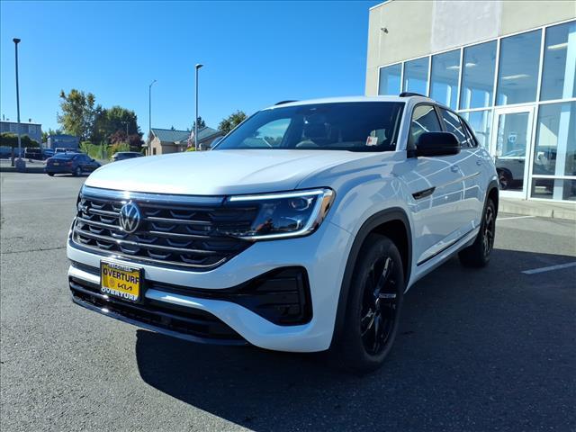 new 2026 Volkswagen Atlas Cross Sport car, priced at $53,559