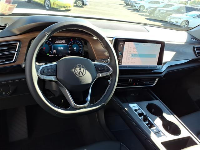 new 2026 Volkswagen Atlas car, priced at $43,654