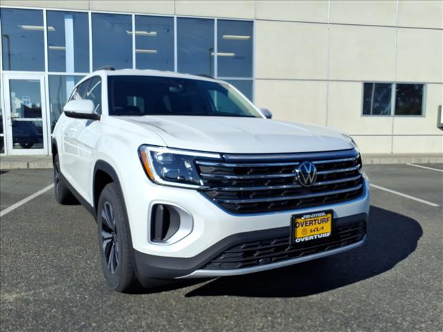 new 2026 Volkswagen Atlas car, priced at $43,654