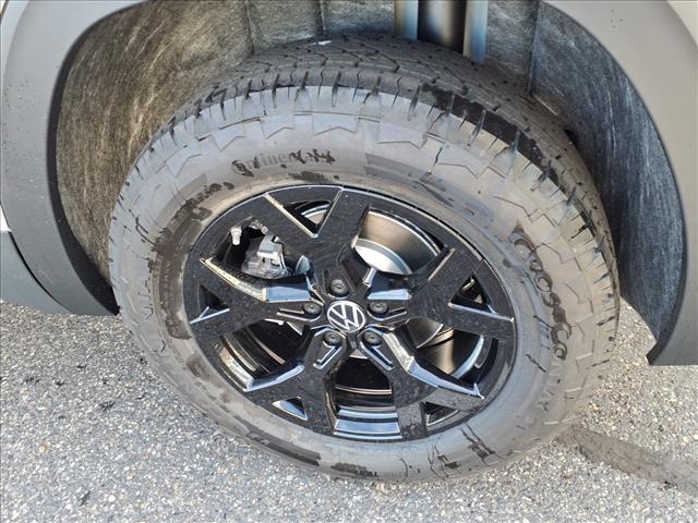 new 2026 Volkswagen Atlas car, priced at $51,003