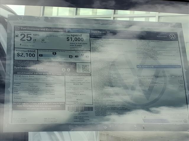 new 2025 Volkswagen Tiguan car, priced at $34,225