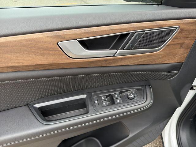 new 2026 Volkswagen Atlas car, priced at $37,831