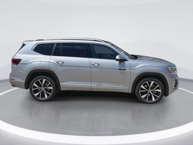 new 2026 Volkswagen Atlas car, priced at $51,249