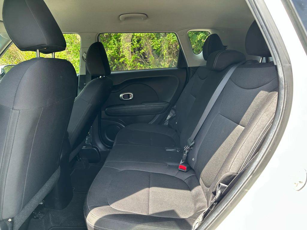 used 2015 Kia Soul car, priced at $4,900