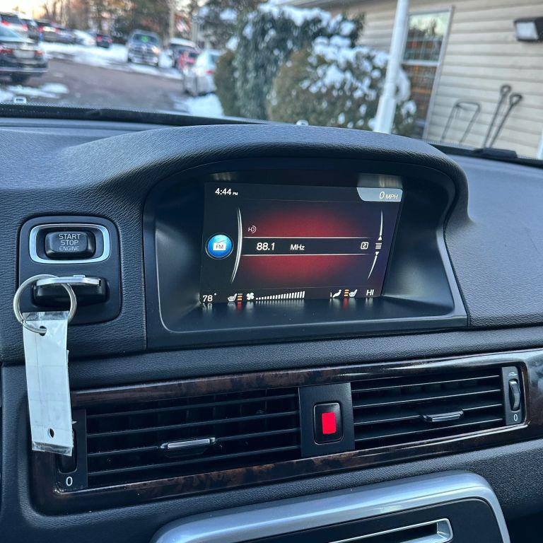 used 2015 Volvo XC70 car, priced at $13,900