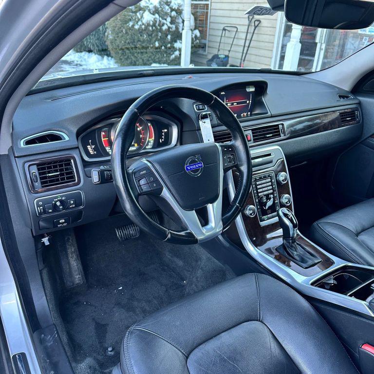 used 2015 Volvo XC70 car, priced at $13,900