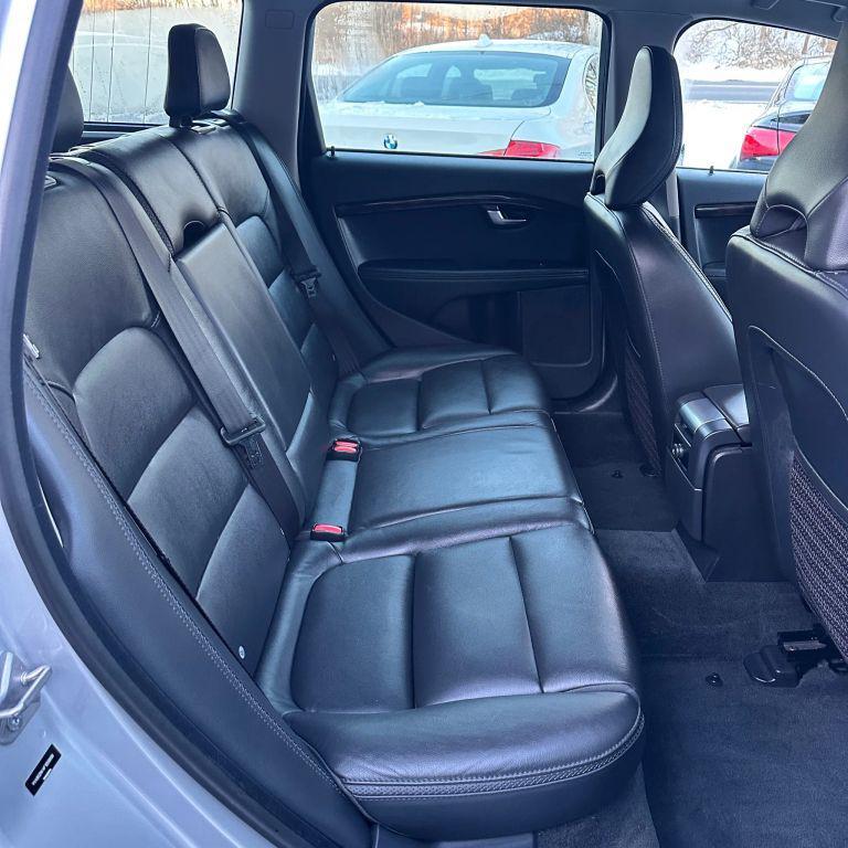 used 2015 Volvo XC70 car, priced at $13,900