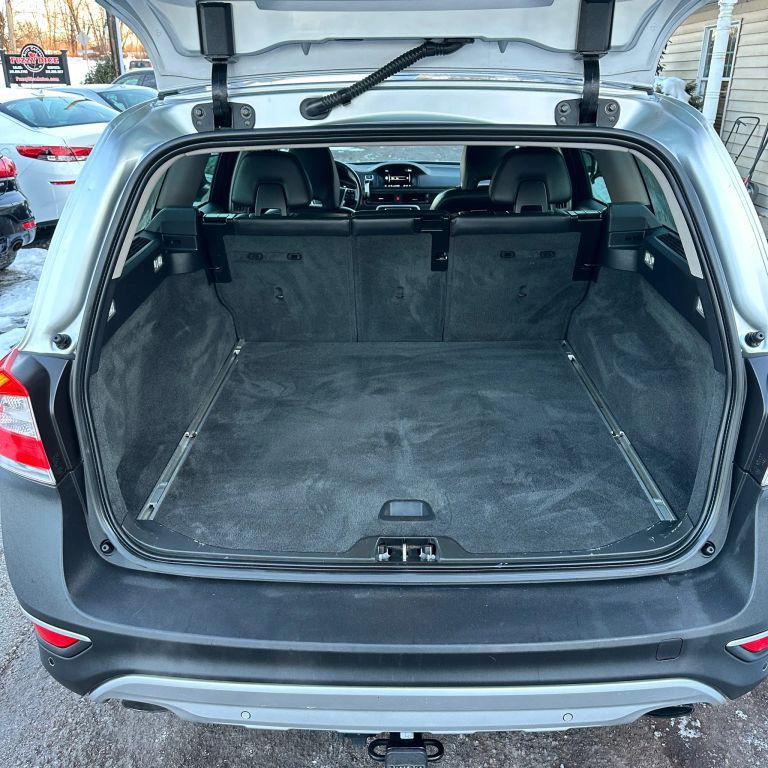 used 2015 Volvo XC70 car, priced at $13,900