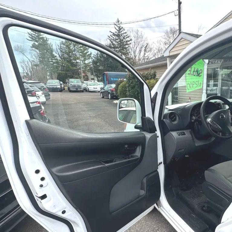 used 2020 Nissan NV200 car, priced at $12,900